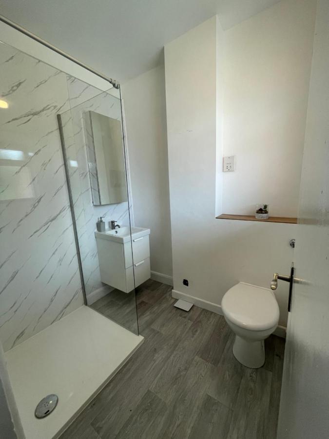 Lovely 2 Bed Apartment, Arnold Town Centre. Nottingham Dış mekan fotoğraf