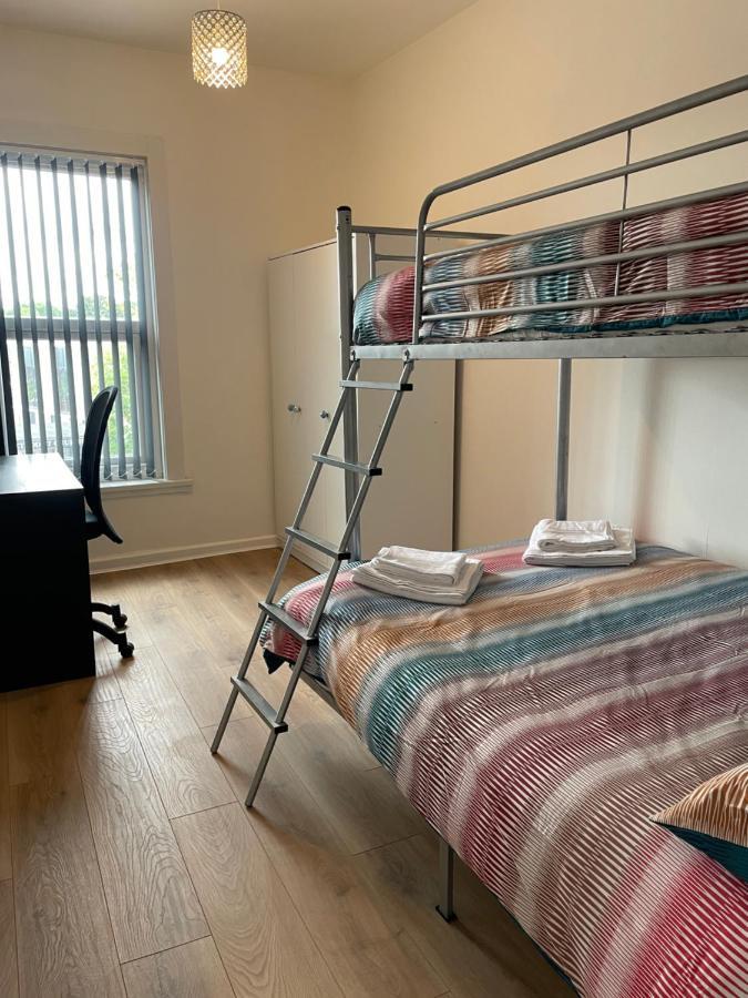Lovely 2 Bed Apartment, Arnold Town Centre. Nottingham Dış mekan fotoğraf