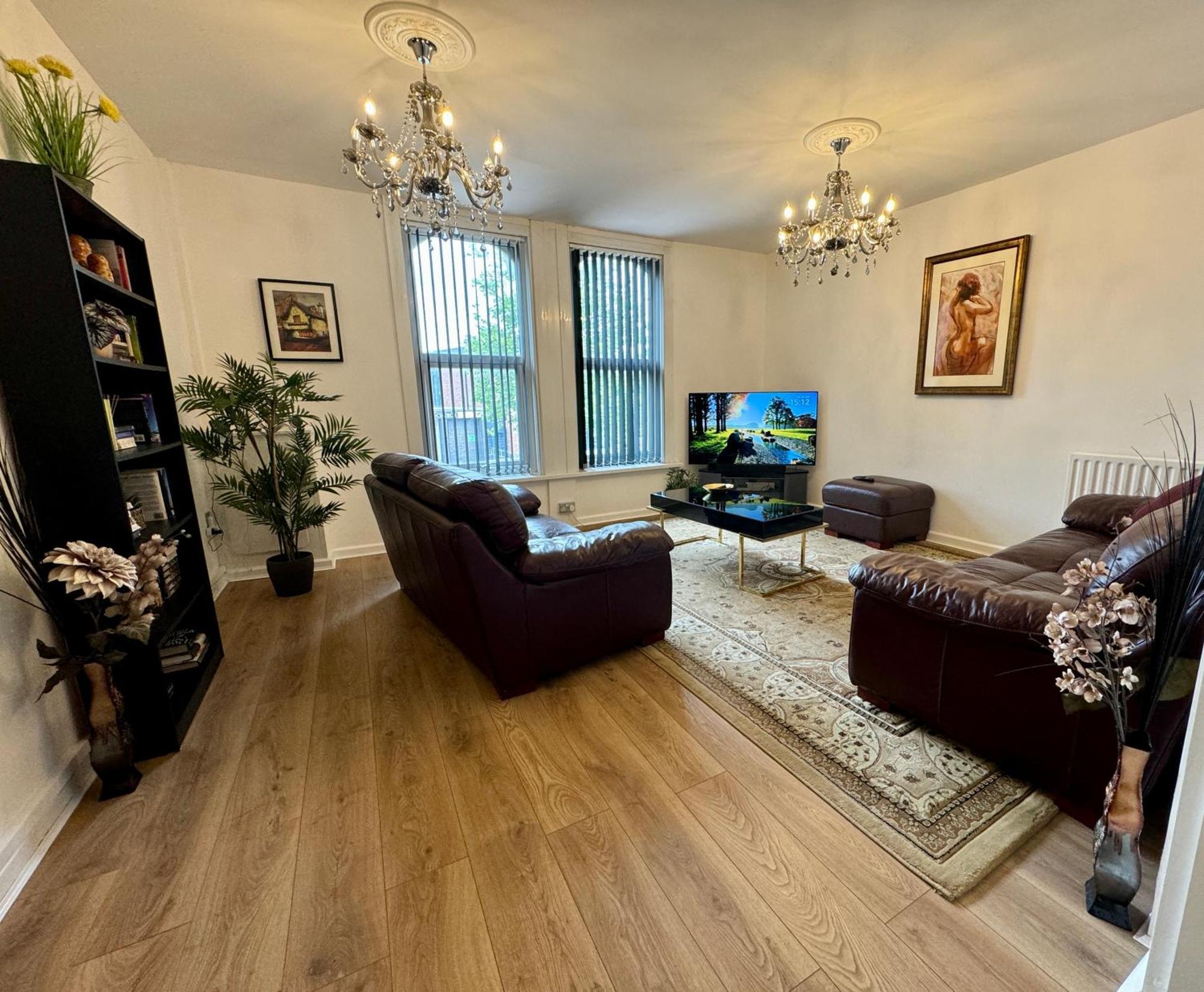 Lovely 2 Bed Apartment, Arnold Town Centre. Nottingham Dış mekan fotoğraf