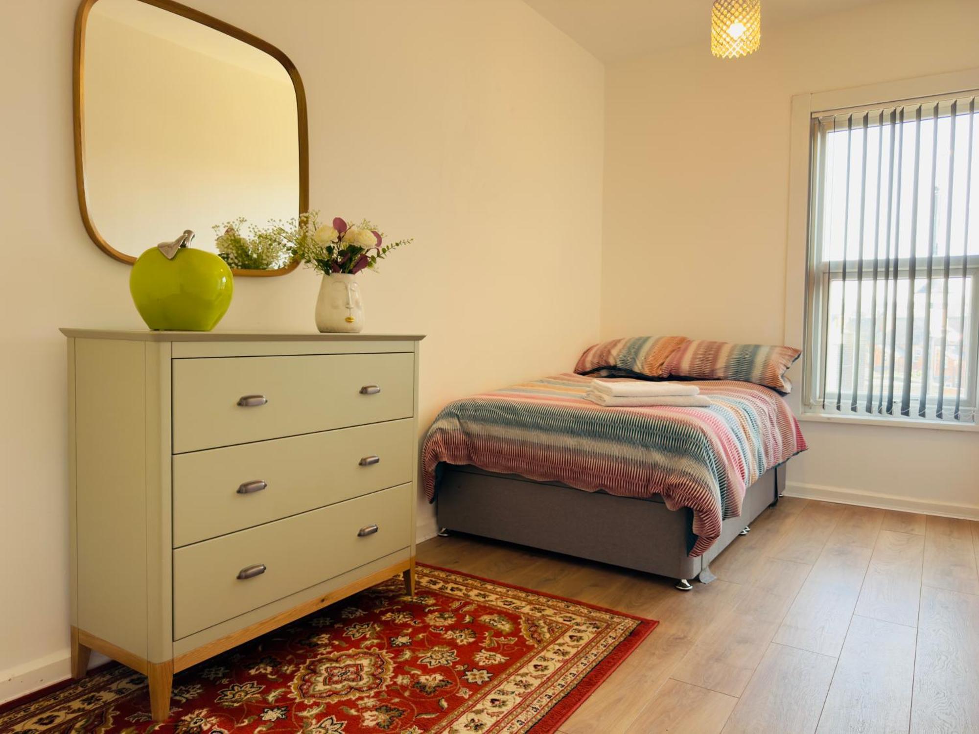 Lovely 2 Bed Apartment, Arnold Town Centre. Nottingham Dış mekan fotoğraf
